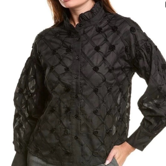 💕 🆕 NWT Gracia Black Ruffle Neck Blouse - Picture 4 of 14